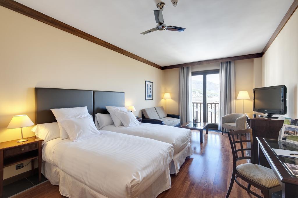 Hotel & Spa Real Badaguas Jaca Ngoại thất bức ảnh